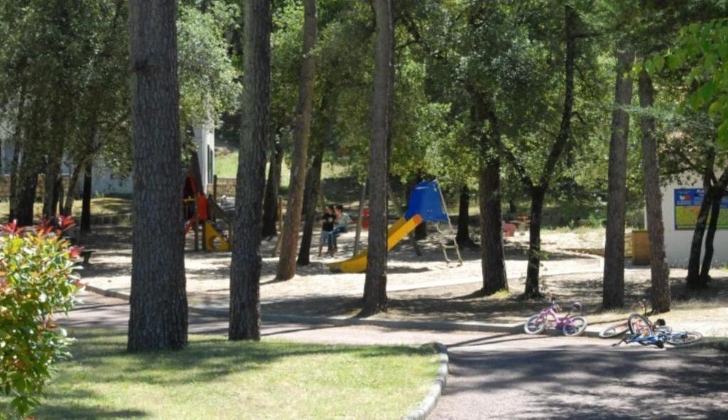Camping Ocean Vacances Сен-Жорж-дьо-Дидон Екстериор снимка